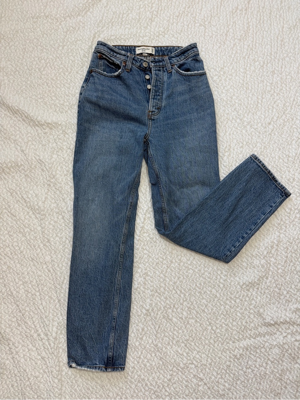 Abercrombie & Fitch Vintage High-Rise Blue Denim Jeans